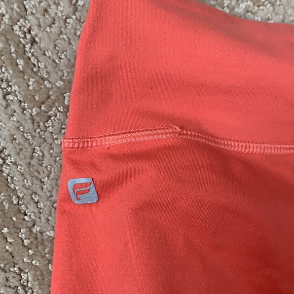 Fabletic Crop Leggings - Picture 3 of 3